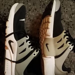 Nike Air Presto GS Size 4